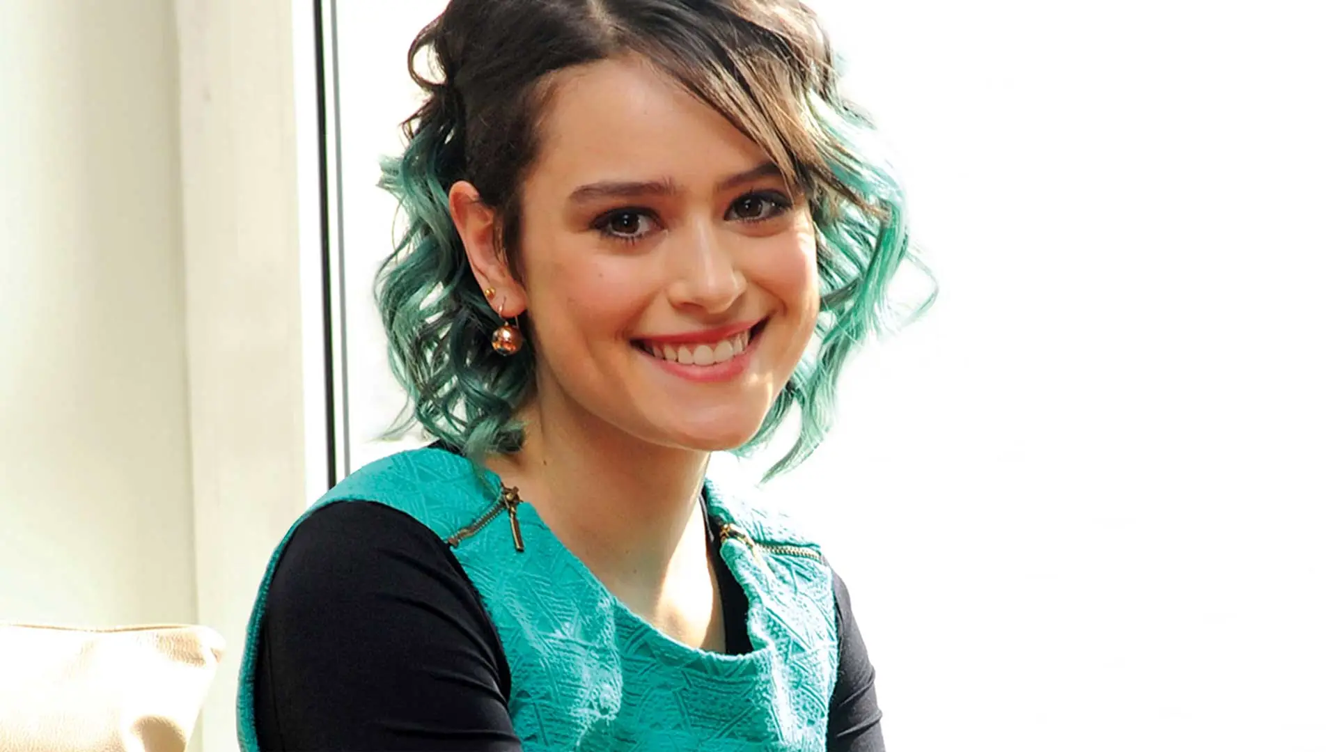 Rosabell Laurenti Sellers Biography
